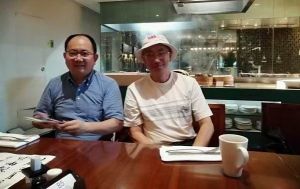 叶天来与何玲青先生在广州亲切会面 叶天来与何玲青先生在广州亲切会面