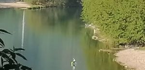 浮浮石园段溪滩 浮浮石园段溪滩