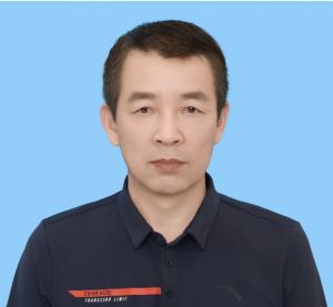 王伟