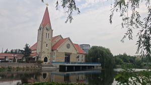 王家下河教堂旁李村河畔