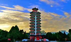 会宁会师塔